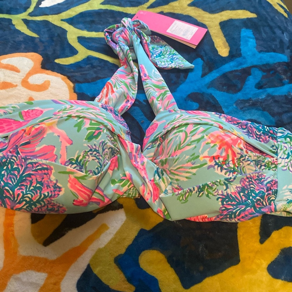 Lilly Pulitzer Bikini Top Tag pulled off trying on but never worn.